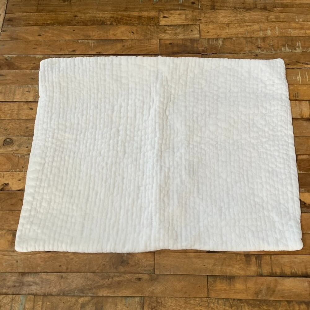 Garnet HIll White Quilted Standard Pillow Sham 100% Cotton Tie Closure